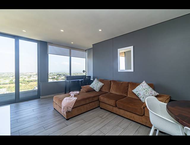 2 BEDROOM APARTMENT FOR SALE IN UMHLANGA RIDGE